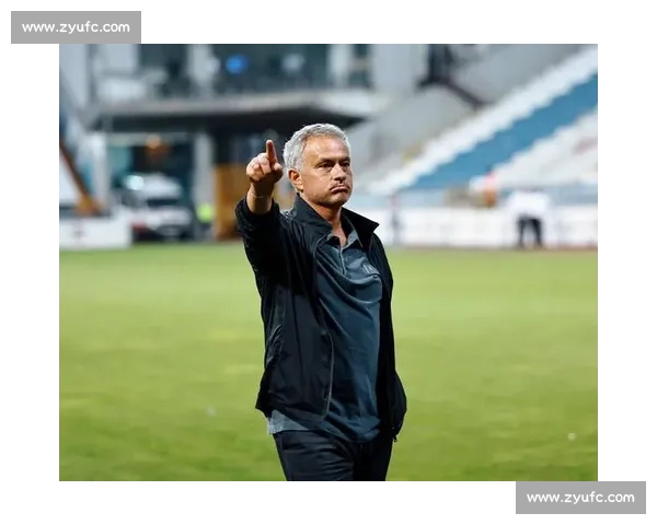 杜兰加盟费内巴切！1500 万欧年薪 + 租借买断条款，穆帅再添锋线利器