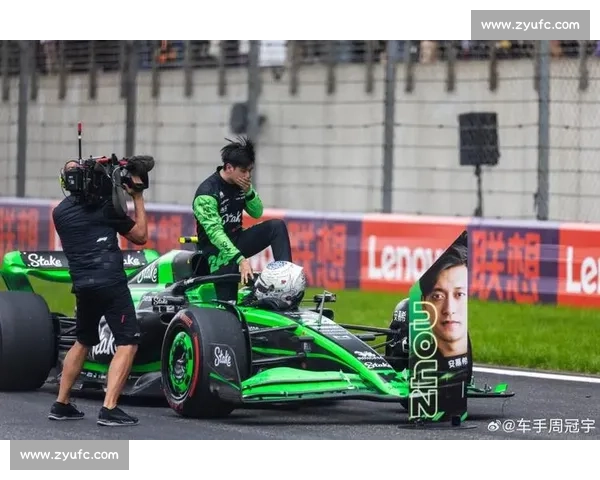 周冠宇助力法拉利完成 2026 赛季雨胎测试，SF-25 赛道表现获赞