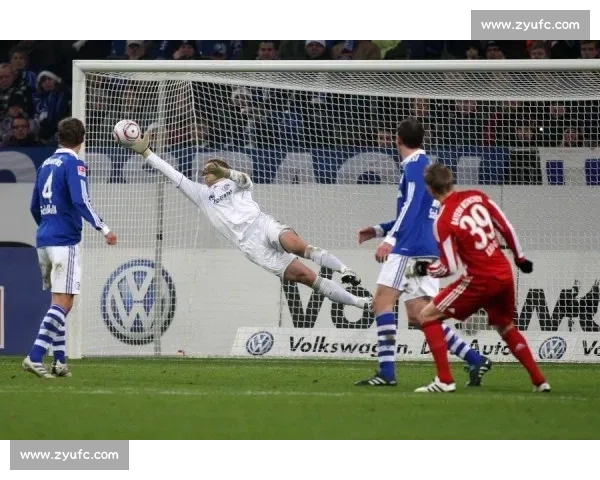 宫代大圣连停带过抽射当选 J1 五月最佳进球